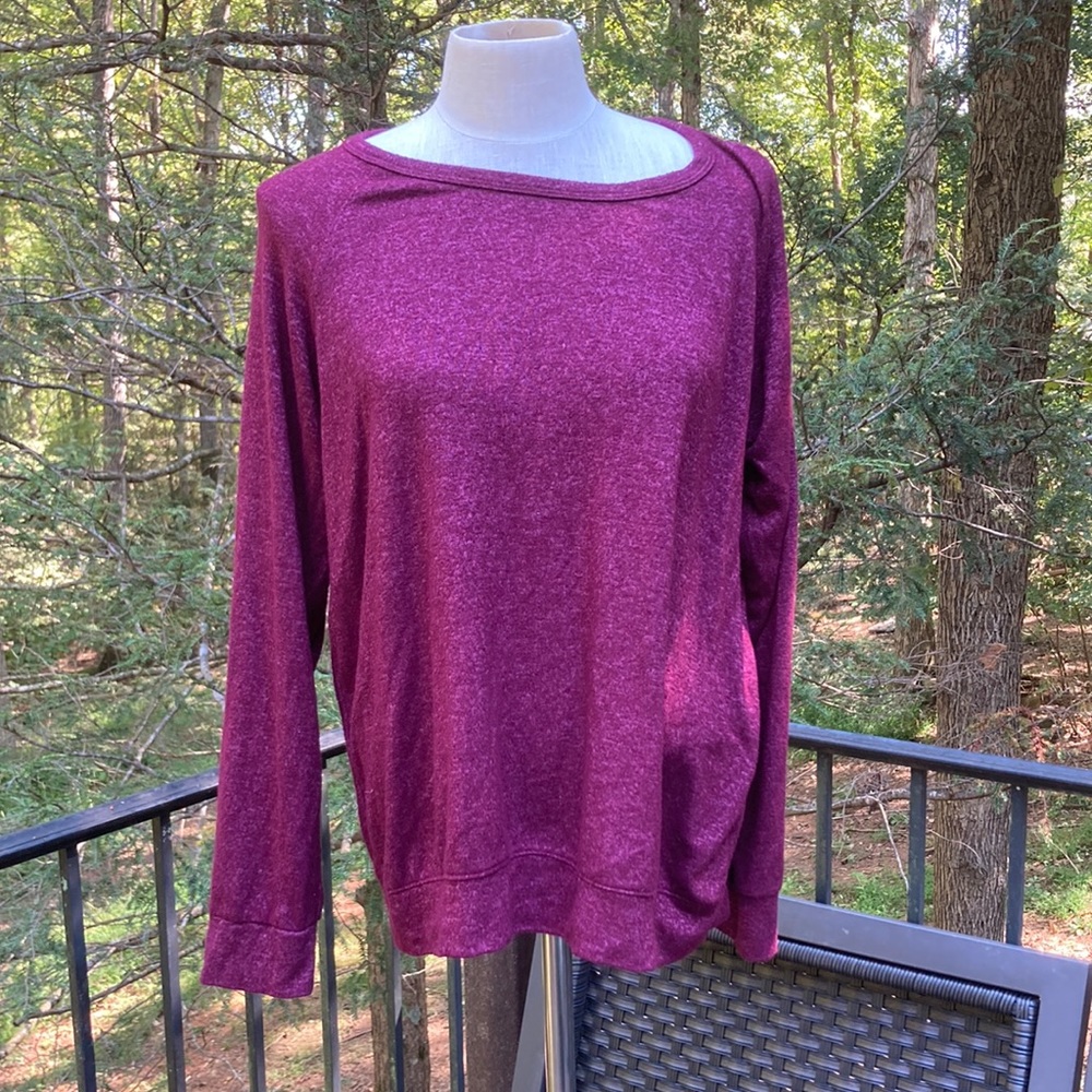 Buffalo David Bitton maroon light weight sweater top sz. L
